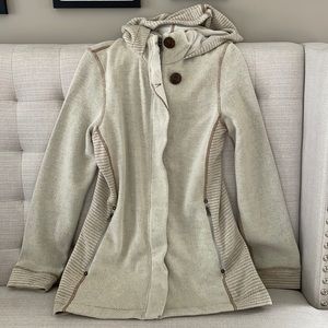 Beige zip up sweater/jacket with hood